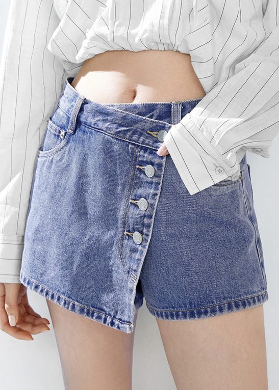 Classy Mid-Rise Asymmetric Button Denim Skorts